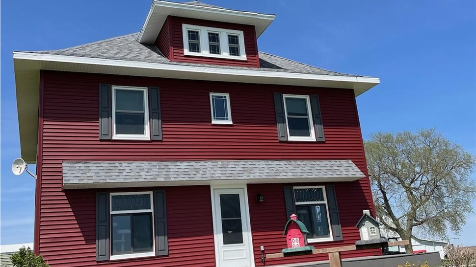 Siding Project in Toledo, IA by Midwest Construction