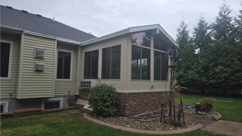 Sunrooms Project in Ankeny, IA by Midwest Construction
