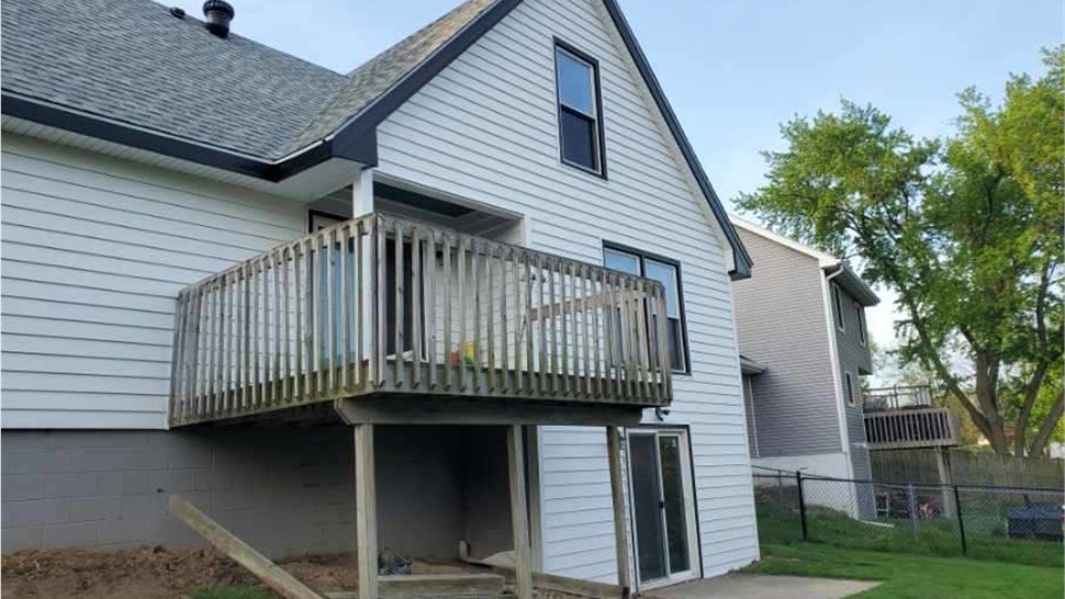 Siding Project in West Des Moines, IA by Midwest Construction