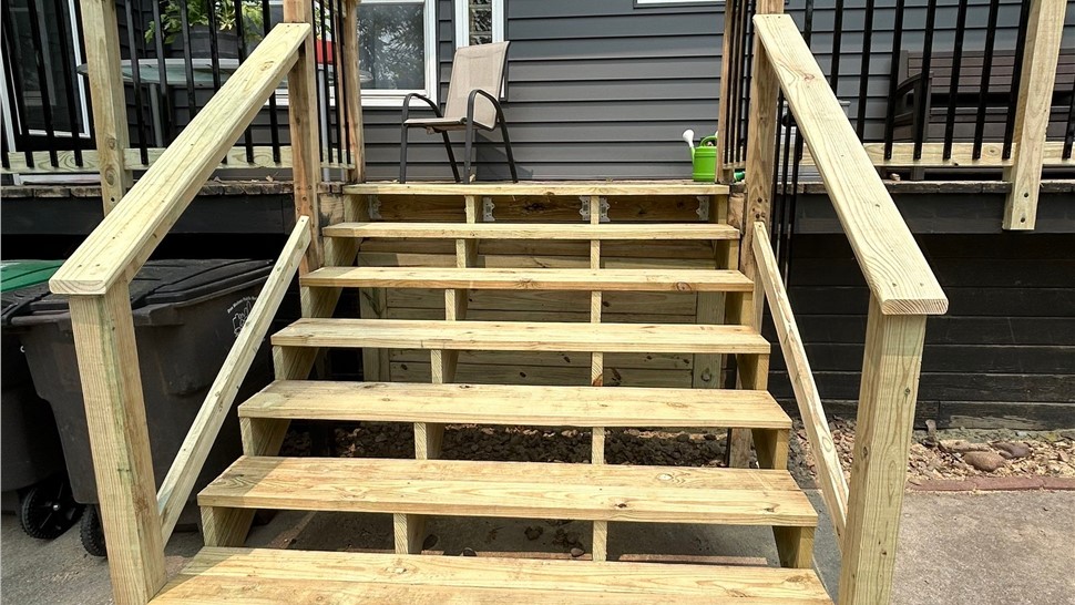 Siding Project in Des Moines, IA by Midwest Construction