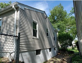 Siding Project in Des Moines, IA by Midwest Construction