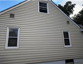 Siding Project in Beaverdale, IA by Midwest Construction