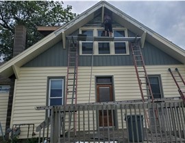 Roofing, Siding, Windows Project in New Virginia, IA by Midwest Construction