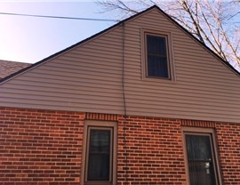 Siding Project in Beaverdale, IA by Midwest Construction