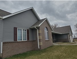 Siding Project in Newton, IA by Midwest Construction