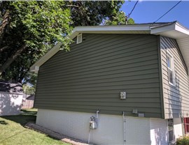 Siding Project in Des Moines, IA by Midwest Construction