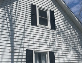 Windows Project in Elkhart, IA by Midwest Construction