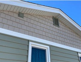 Seamless Gutters, Siding Project in Huxley, IA by Midwest Construction