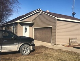 Siding Project in Grinnell, IA by Midwest Construction