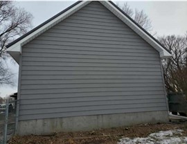 Siding Project in Eddyville, IA by Midwest Construction