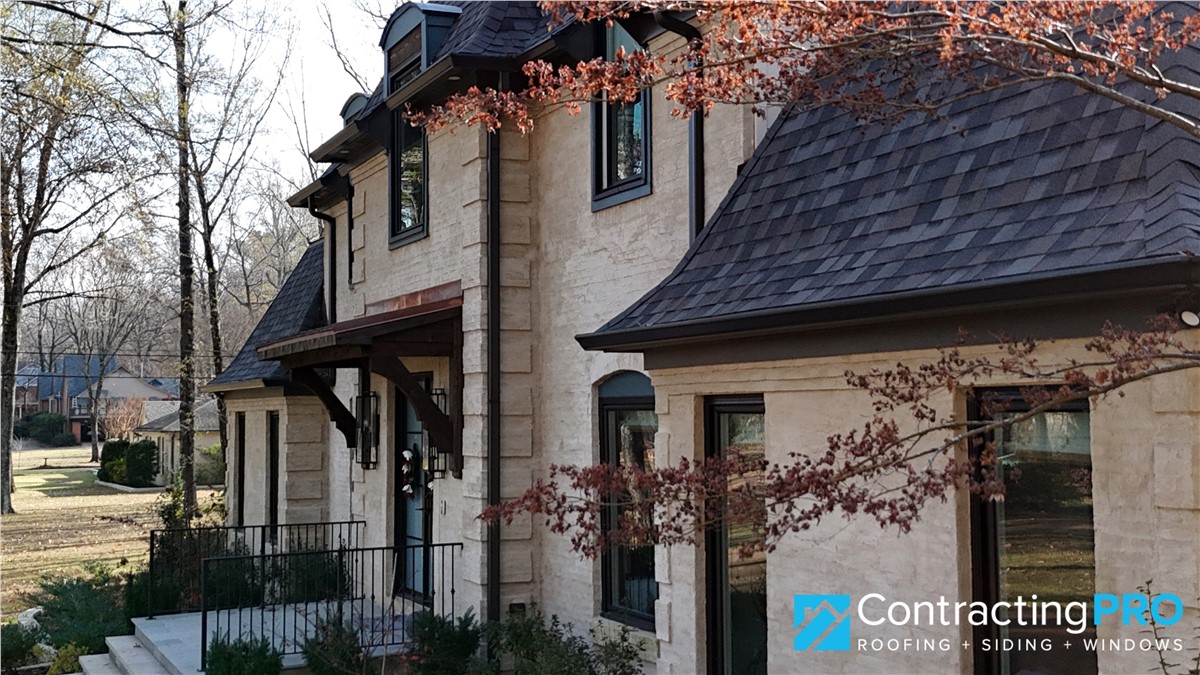 How to Tell If Your Roof Needs Repair or Full Replacement in Memphis, TN