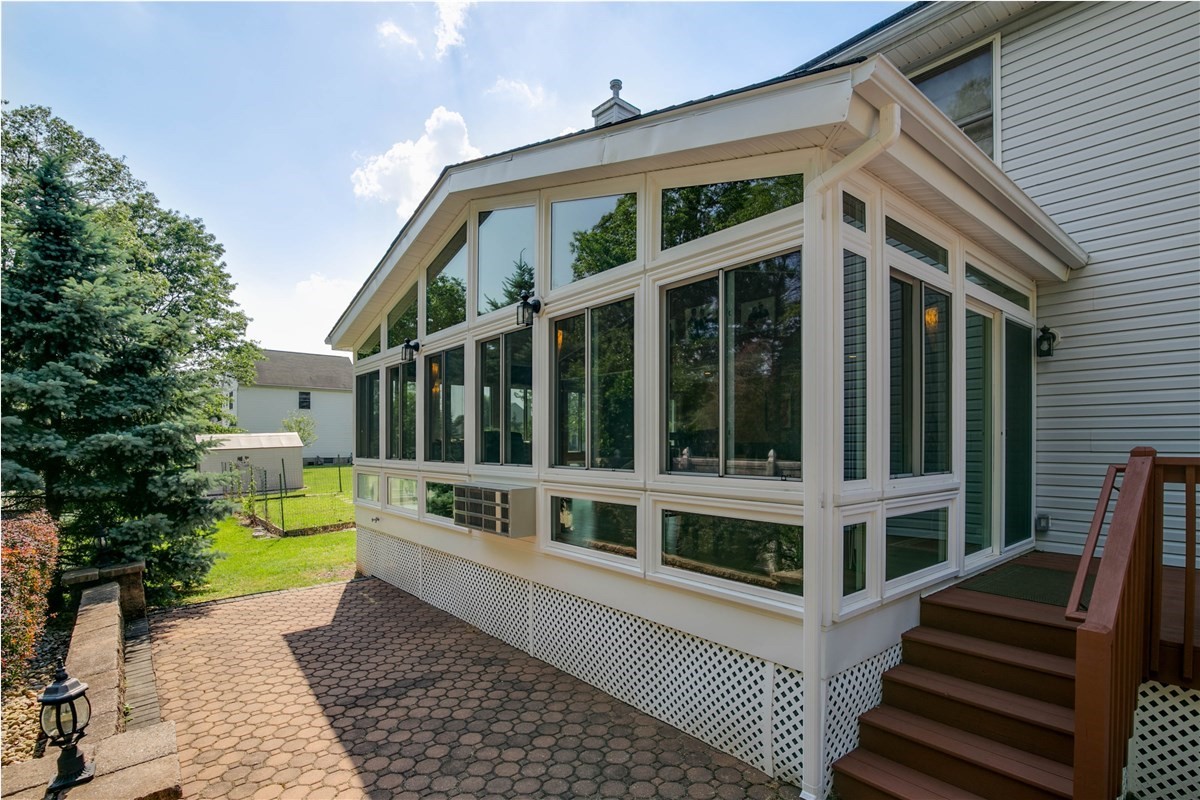 Enjoy The Outdoors All Year Long With A Sunroom