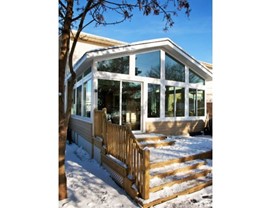 Gabled Sunrooms Photo 4
