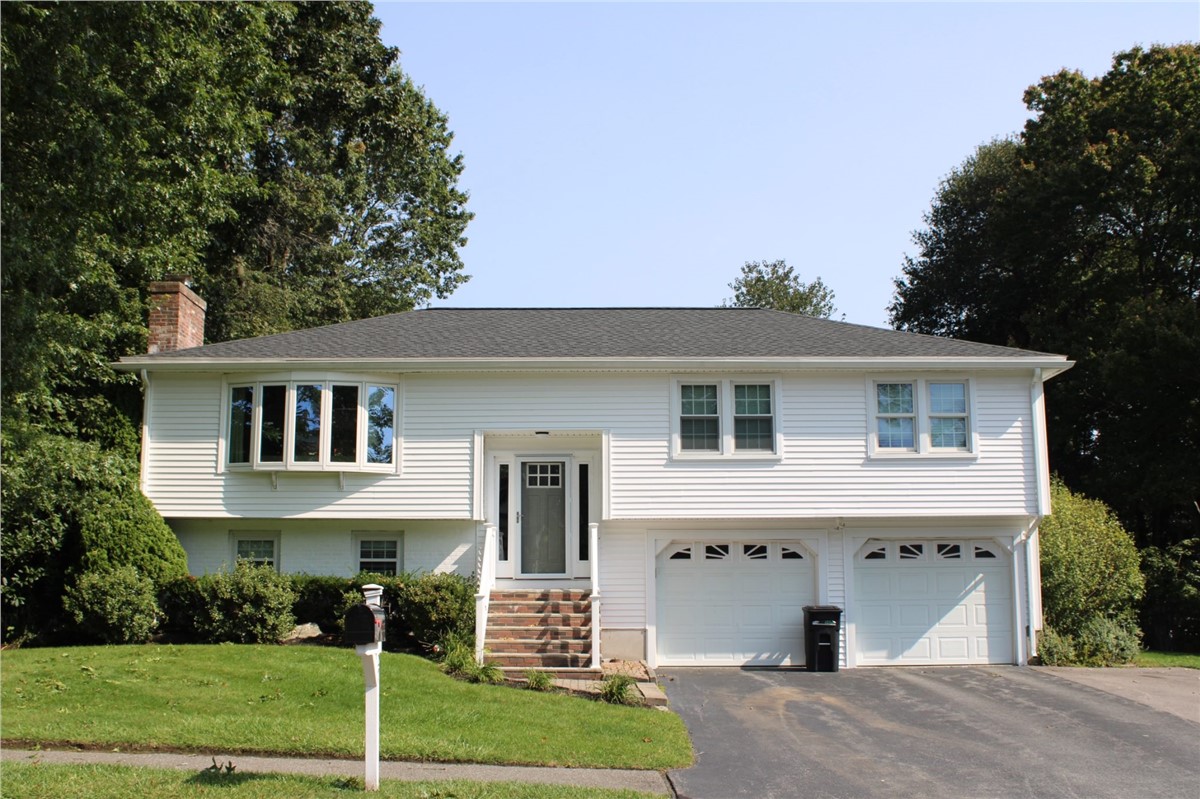 Covering Your Home: How Long Does an Asphalt Shingle Roof Last?