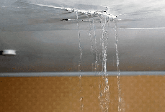 Roof Leak Emergency: What Homeowners Must Do – Expert Guidance from Roofing Contractors