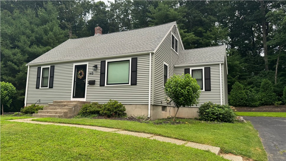 Siding Project in Northborough, Massachusetts by Northeast Home & Energy