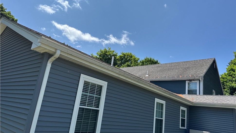 Siding Project in Shrewsbury, Massachusetts by Northeast Home & Energy