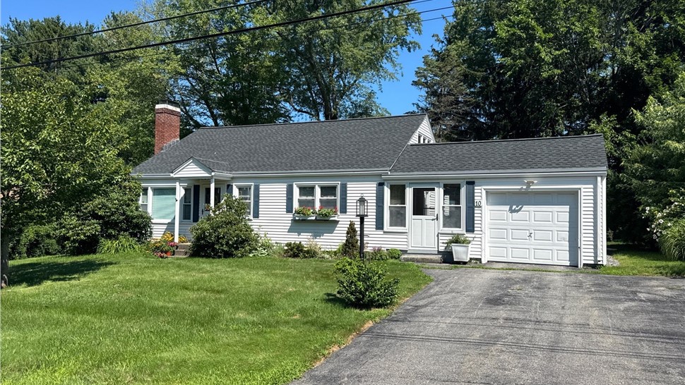 Roofing, Siding Project in North Grafton, Massachusetts by Northeast Home & Energy