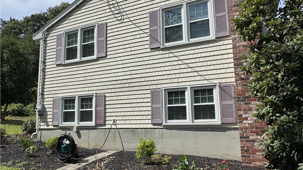 Siding Project in Hopkinton, Massachusetts by Northeast Home & Energy