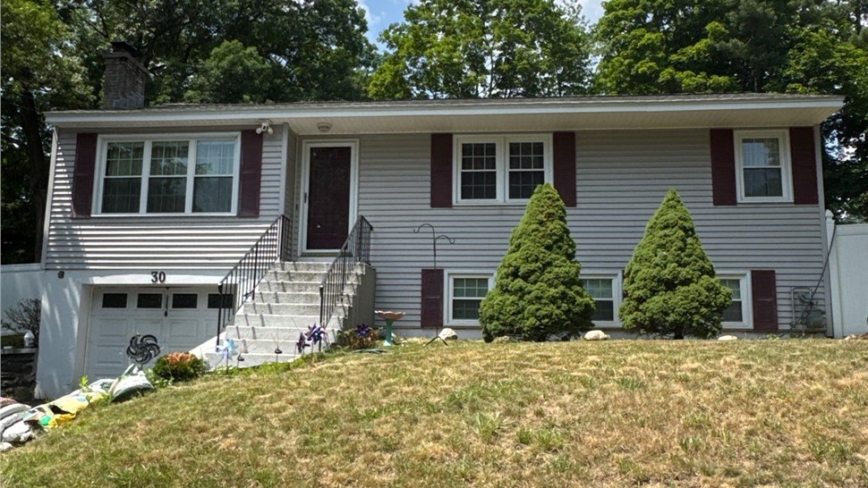 Siding Project in Shrewsbury, MA by Northeast Home & Energy