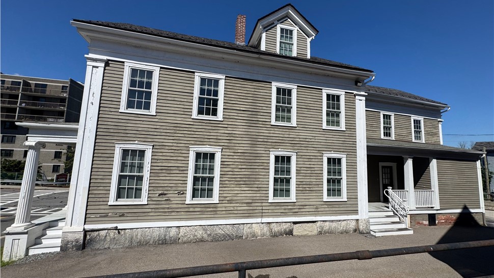 Windows Project in Worcester, Massachusetts by Northeast Home & Energy