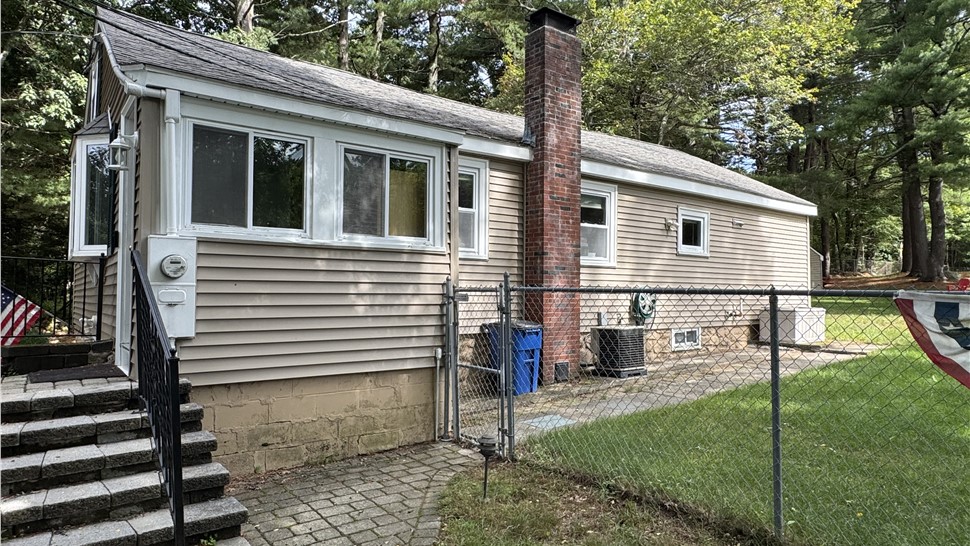 Siding, Windows Project in Upton, Massachusetts by Northeast Home & Energy