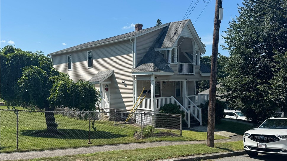 Siding Project in Worcester, Massachusetts by Northeast Home & Energy
