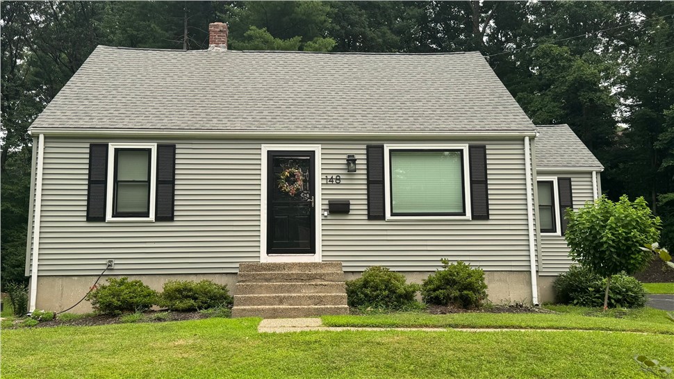 Siding Project in Northborough, Massachusetts by Northeast Home & Energy