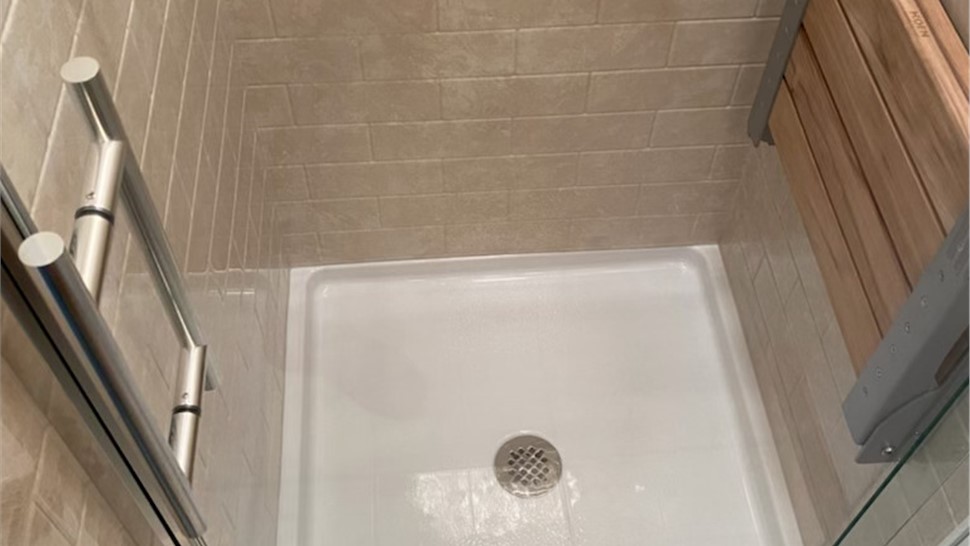 Showers Project in Monee, IL by NWI Baths