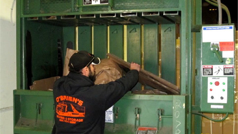 Green Moving Company Photo 1