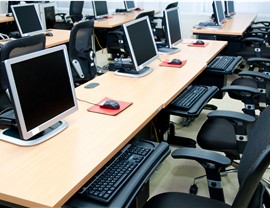 Commercial - School Movers Photo 2