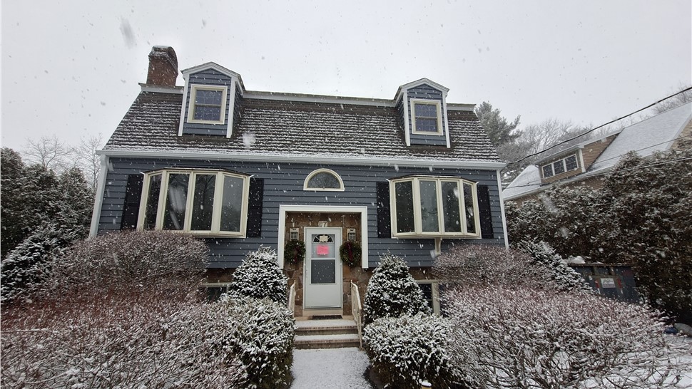 Siding Project in Wilmington, MA by O'Sullivan Installs