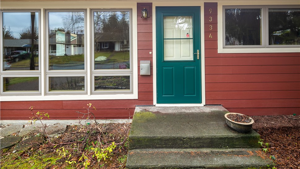 Siding, Siding Project Project in Seattle, WA by Pacific Exteriors LLC