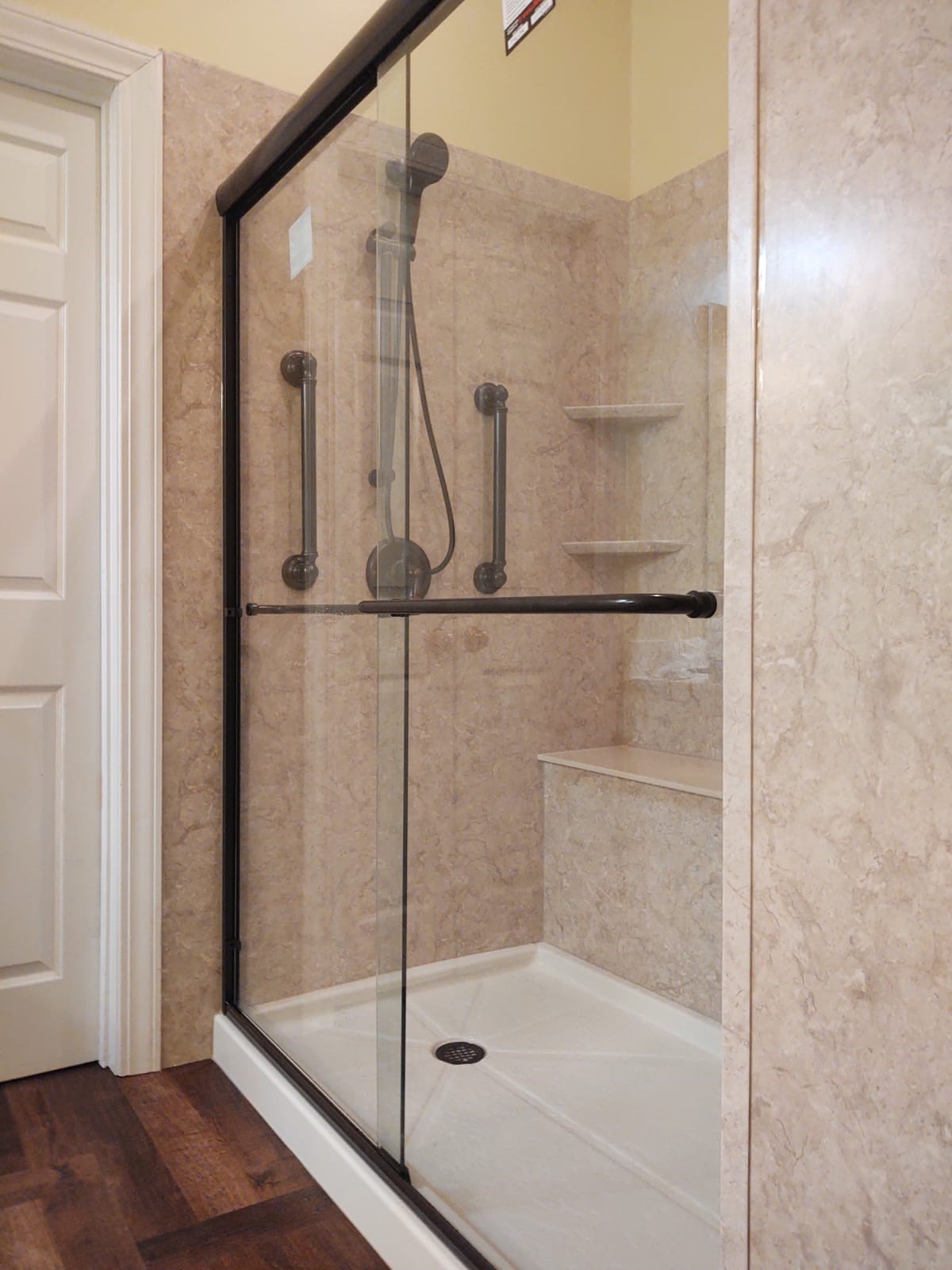 Replace Your Old Tub with a Brand New Shower!