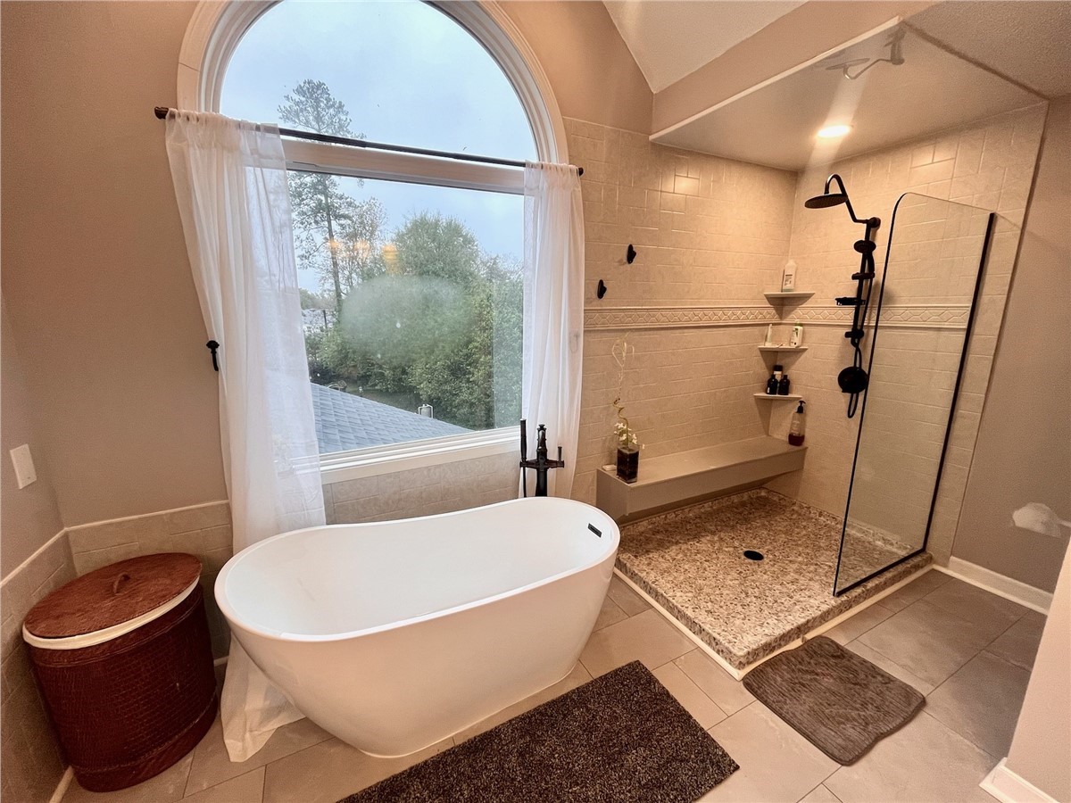 Palmetto Are Your South Carolina Bathroom Remodeling Experts. We Make Dreams Your Reality!