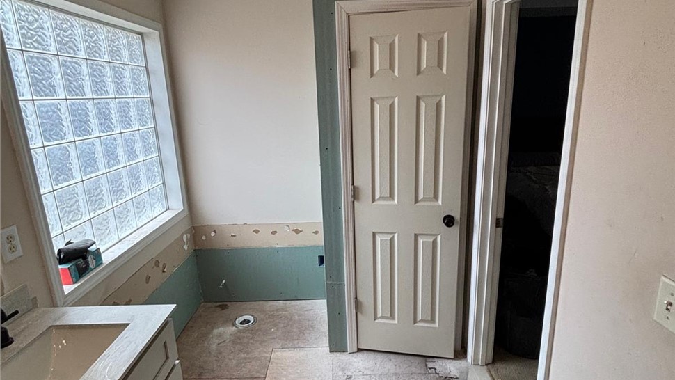 Bathroom Remodeling, Bathroom Vanity, Showers Project in Taylors, SC by Palmetto Bath