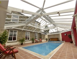 Screen Rooms - Pool Enclosures Photo 2