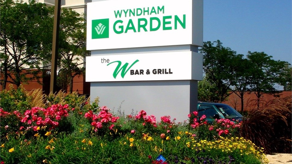 Industries | Hotel & Hospitality Signs Photo 1