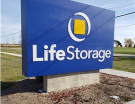 Industries | Self Storage Signs Photo 3