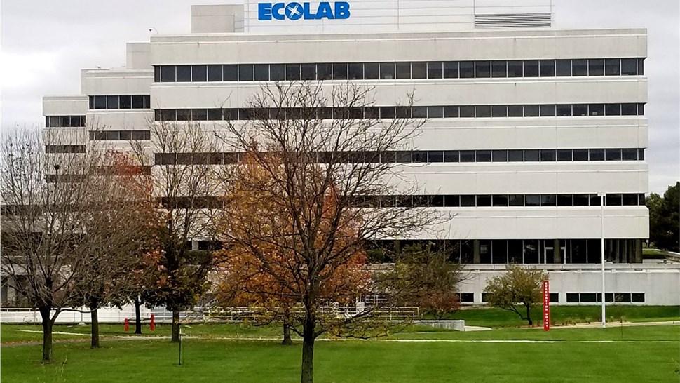 Channel Letter Signs, Pylon & Monument Project in Naperville, IL by Parvin-Clauss