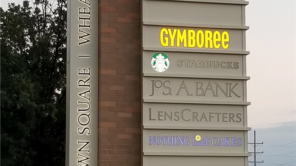 Pylon & Monument Project in Wheaton, IL by Parvin-Clauss