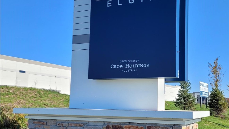 Pylon & Monument, Wayfinding/Post & Panel Signs Project in Elgin, IL by Parvin-Clauss