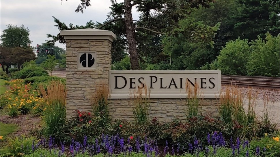 Electronic Message Centers, Pylon & Monument Project in Des Plaines, IL by Parvin-Clauss