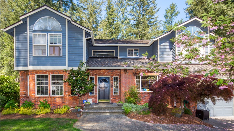 CertainTeed Roofing Photo 1