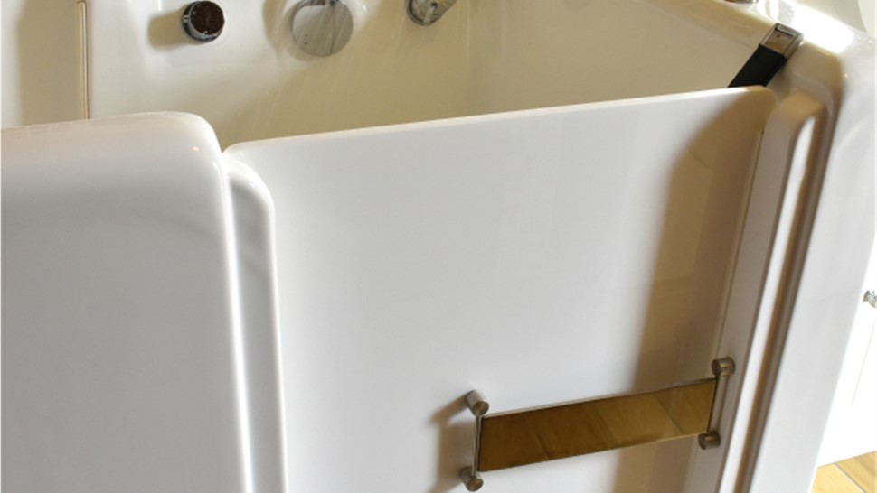 Accessible Baths Photo 1