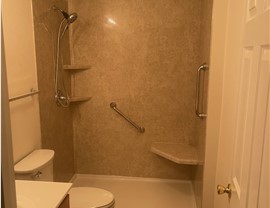 Showers - Tub to Shower Conversions Photo 3