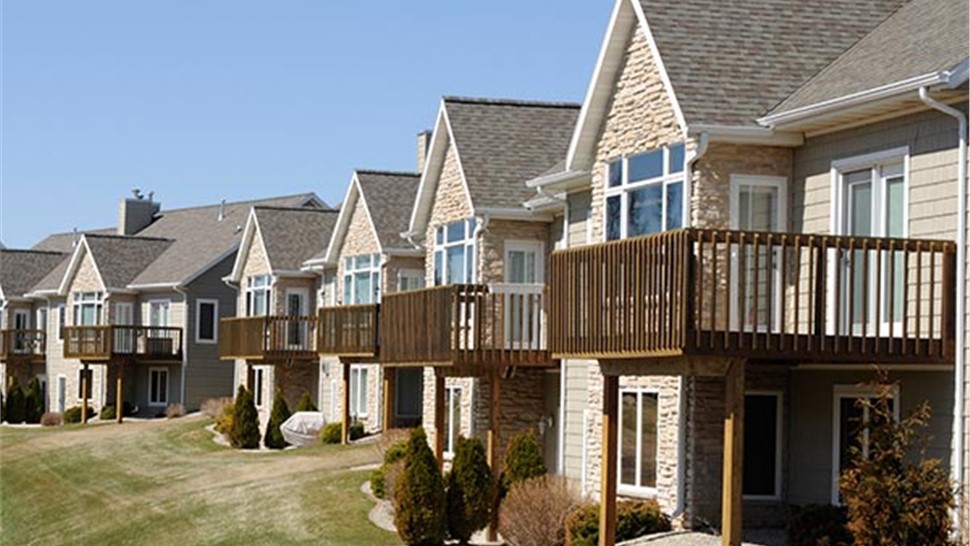 Multifamily Decks Photo 1