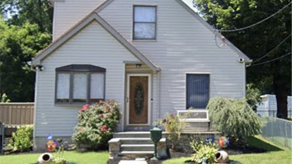 Roofing Project in Ewing Township, NJ by Premier Home Renovations