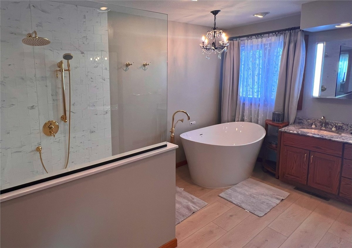 Prime Baths and Home Solutions of Indiana: Bathroom Remodeling, Windows, and Doors in Fort Wayne