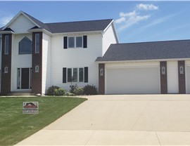 Siding Photo 4